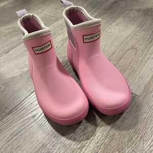 Hunter  Pink Short Rain Boots